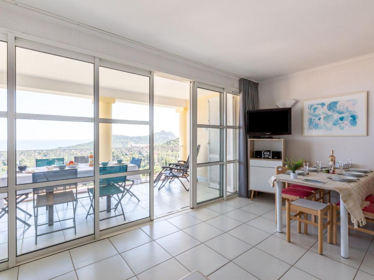 Apartment Village Cap Esterel - Les Bastides-6 By Interhome Saint-Raphaël Екстериор снимка